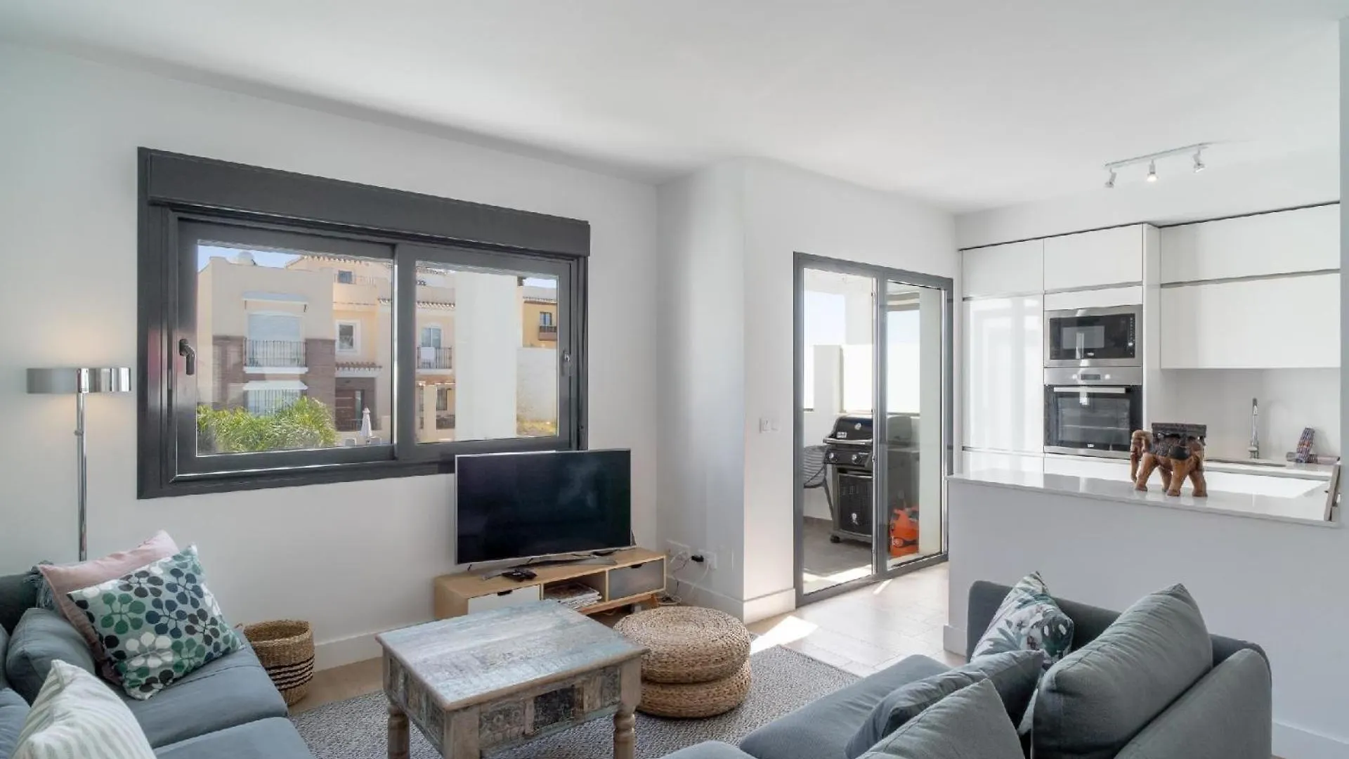 Ferienhaus Fuer 4 Personen Ca 130 Qm In Nerja, Andalusien Costa Del Sol نيرخا